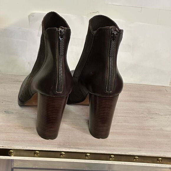 Donald J. Pliner Black Ankle Boots Sleek Minimalist Design new size 10 - Picture 5 of 7